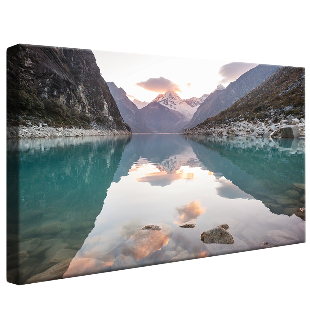 Lake in Greenland V1198 Canvas